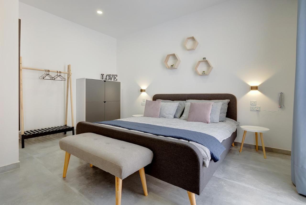 Perfect Location, Idyllic 2br * Sliema