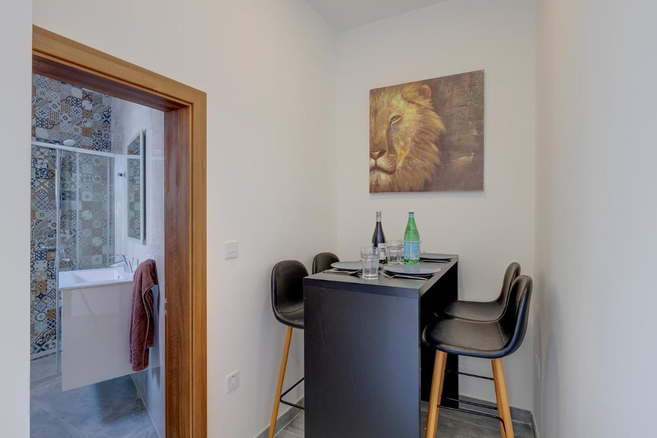 Perfect Location, Idyllic 2br Apartment Sliema